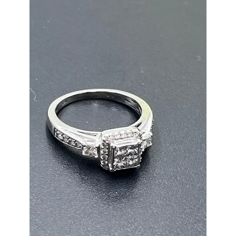 IKS Sandeep Diamond Corp. Round Princess Diamond Cluster ring 10k size 7.5